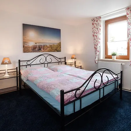 Apartment 2 Bett Rose Westerburg (Rhineland-Palatinate)